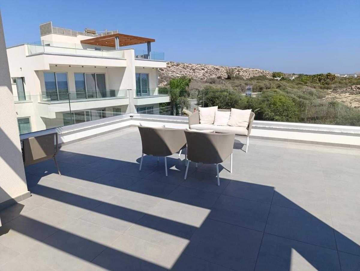 Beachfront Luxury Villa Idania Ayia Napa Exterior foto